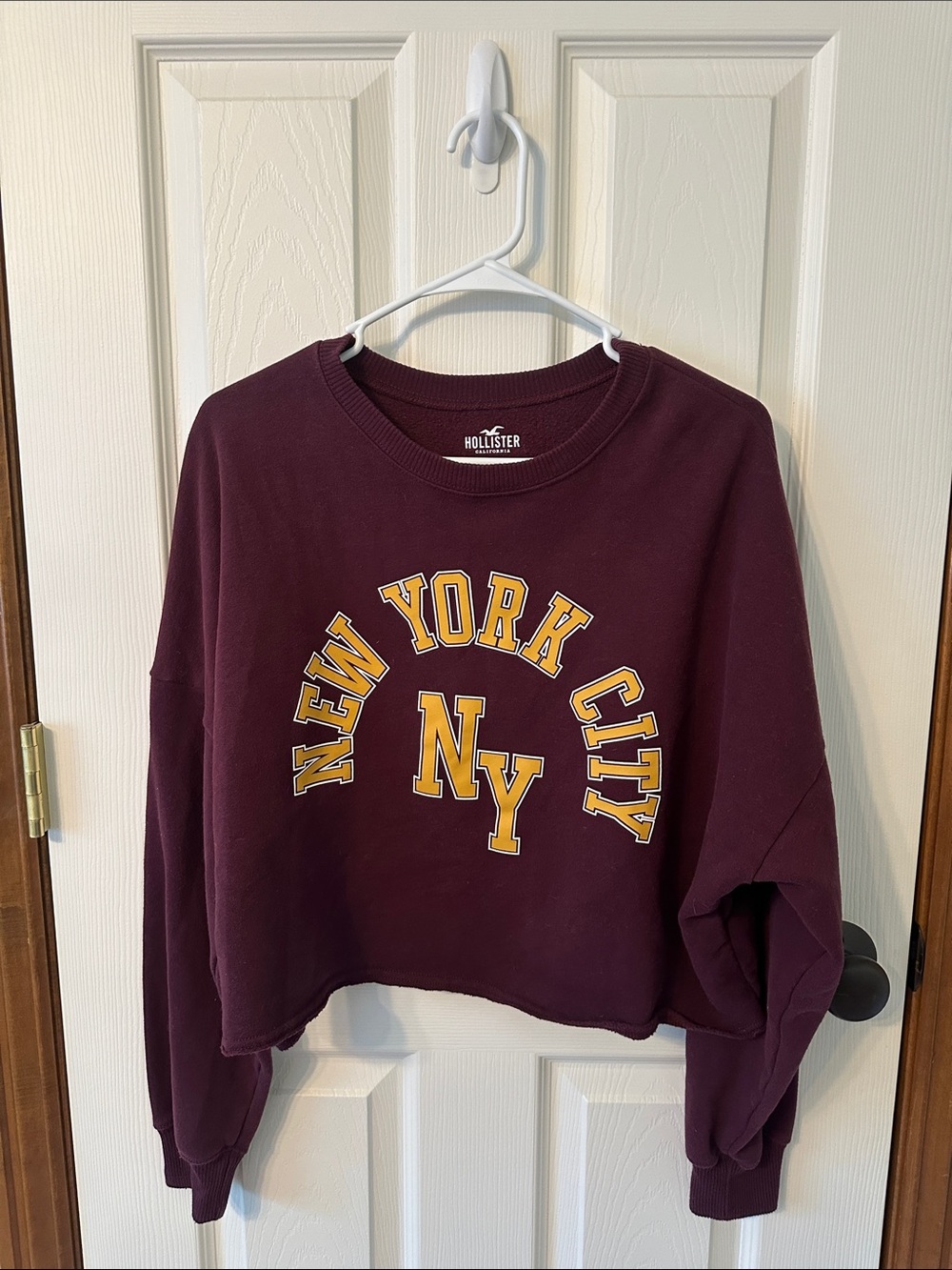 Hollister Burgundy Cropped Crewneck Sweatshirt with Yellow NY Graphic